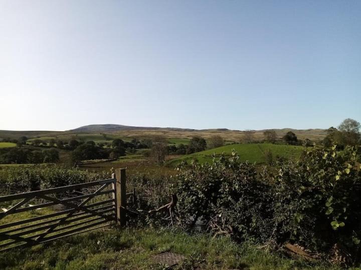 Villa Rural Getaway With A View - Old Spout Barn Sedbergh Exterior foto
